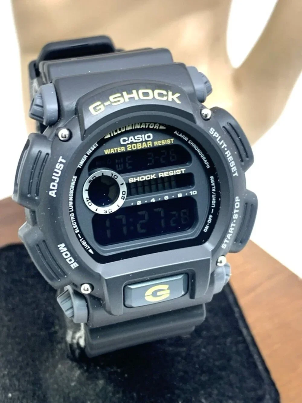 Casio Men's Watch G-Shock DW9052 Black Resin Digital Illuminator 44mm Sport 3232